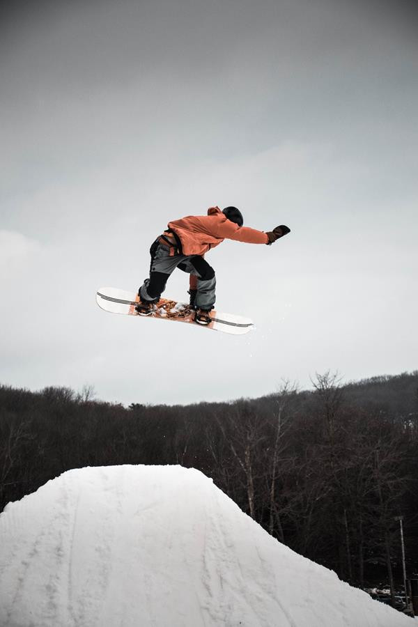 Jak dobrać rozmiar wiązań snowboardowych?