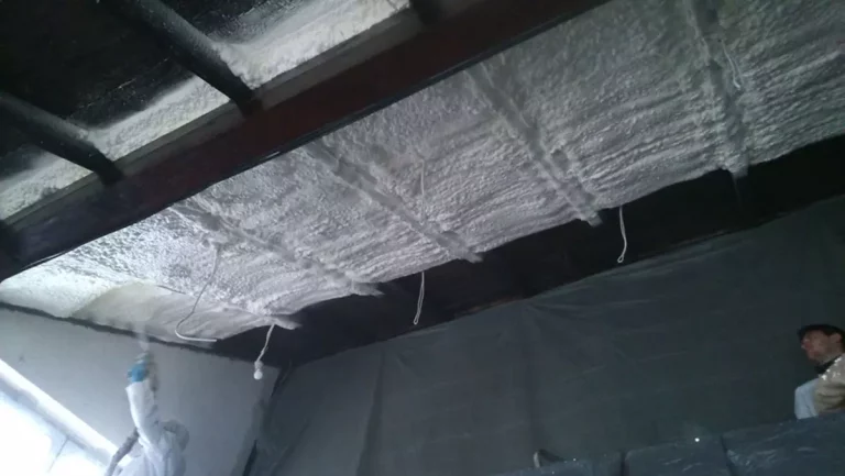 Ocieplanie poddasza jako sposób na realne oszczędności